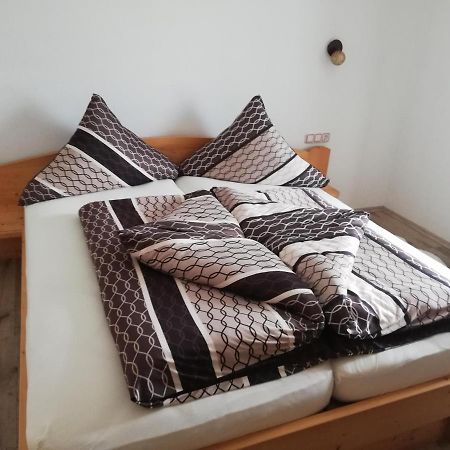 Ferienwohnung "Zum See" マウラッハ エクステリア 写真